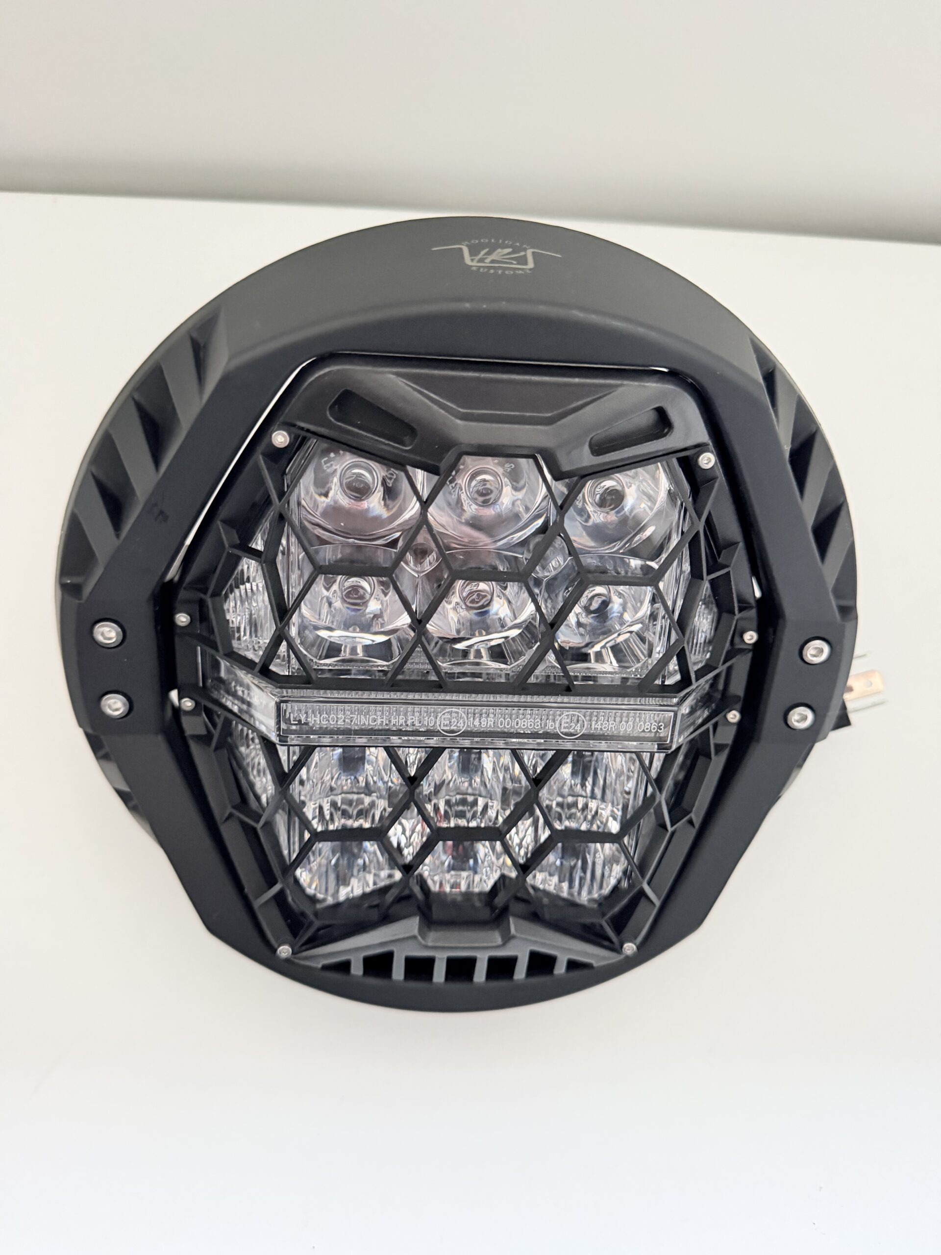 Agila 7” LED Touring light